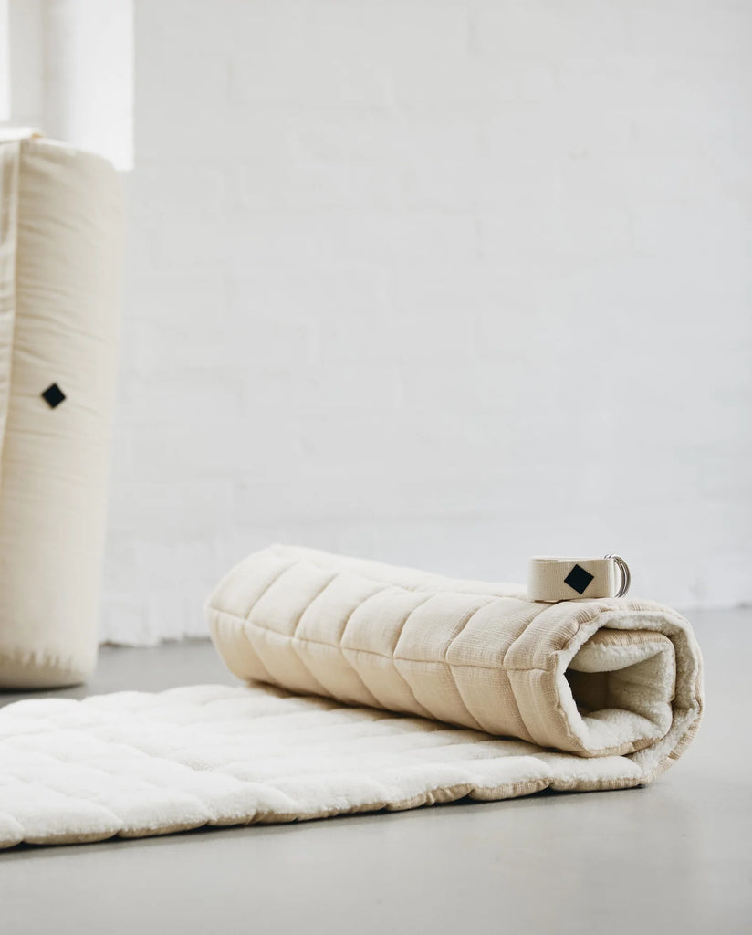 YIN YOGA MATTRESS W/FUR,