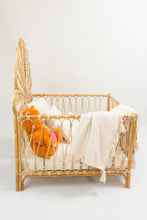 Carica l&#39;immagine nel visualizzatore di Gallery, Baby Bed with Mattress