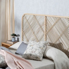 Cargar imagen en el visor de la galería, NATURAL RATTAN HEADBOARD BEDROOM 160 X 3 X 125 CM