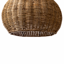 Cargar imagen en el visor de la galería, Round Rattan Lamp