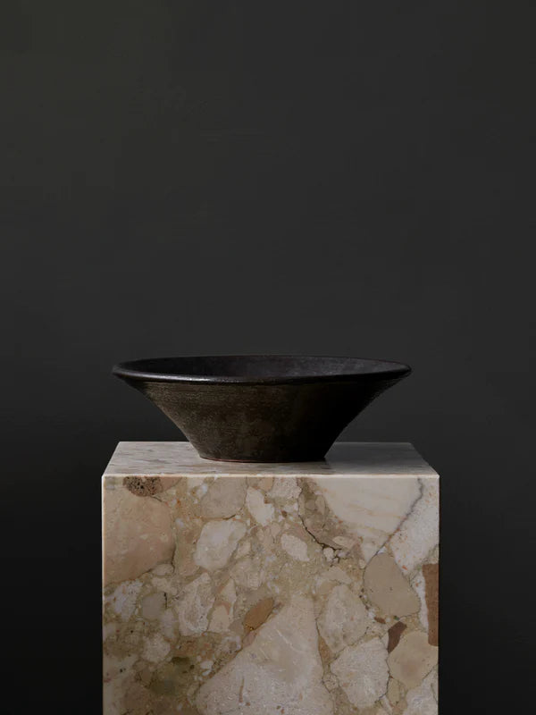 Plinth Cubic