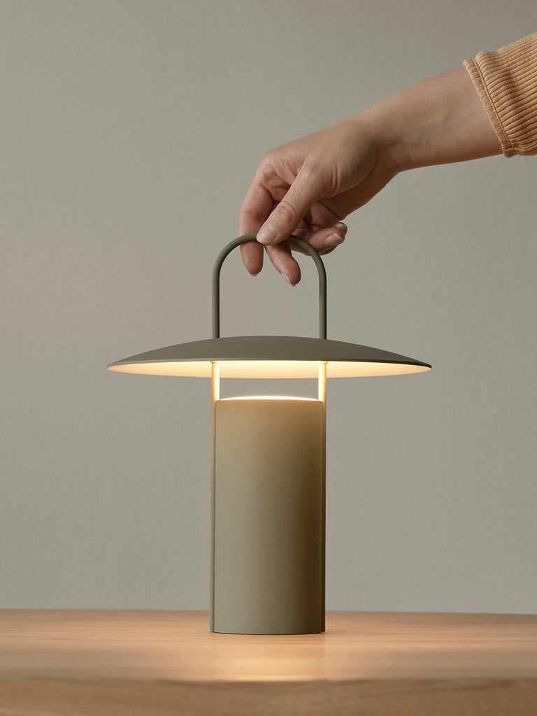 DANIEL SCHOFIELD Ray Table Lamp, Portable