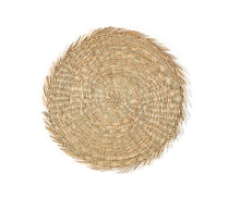 Load image into Gallery viewer, FRINGE SEAGRASS PLACEMAT