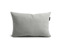 Laden Sie das Bild in den Galerie-Viewer, Pillow Square 65 Teddy White Grey