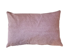 Cargar imagen en el visor de la galería, Double sided blush cushion