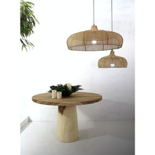 Load image into Gallery viewer, Solid wood round table