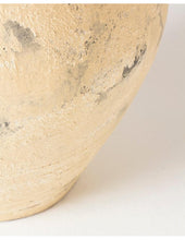 Carica l&#39;immagine nel visualizzatore di Gallery, Decorative terracotta vase