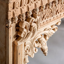 Load image into Gallery viewer, Carved Console Table