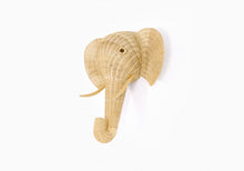 Carica l&#39;immagine nel visualizzatore di Gallery, Elephant Wall Hanging