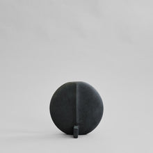 Cargar imagen en el visor de la galería, Guggenheim Vase, Petit - Black