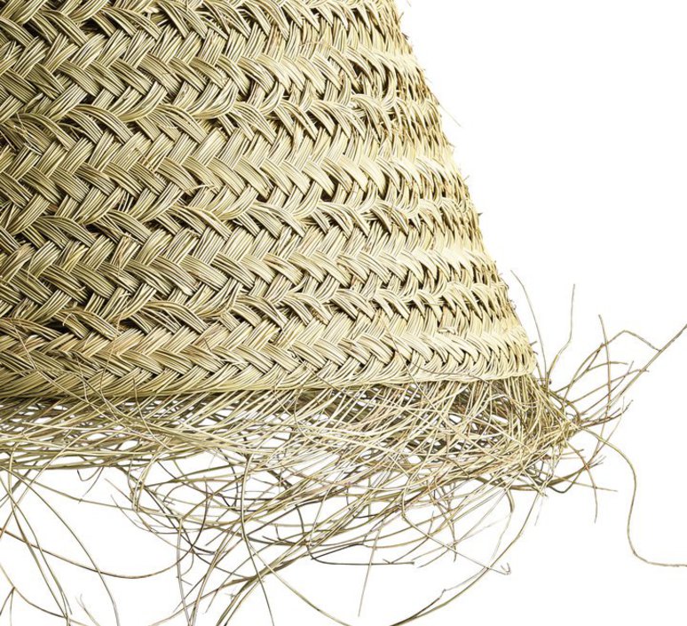 LAMP SHADE IN WOVEN PALMLEAVES