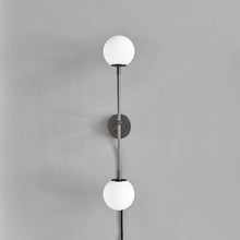Carica l&#39;immagine nel visualizzatore di Gallery, Wall Lamp Bulp - Grey