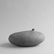 Load image into Gallery viewer, Submarine Vase, Fat - Dark grey