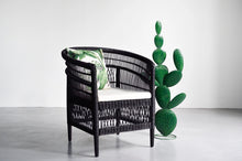 Cargar imagen en el visor de la galería, Moroccan rattan armchair without cushion