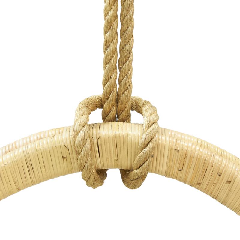 Hanging chair with rope and seat cushion