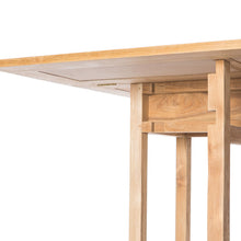 Cargar imagen en el visor de la galería, Square Dining Table