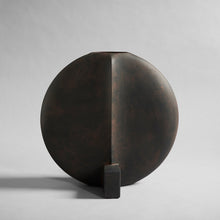 Load image into Gallery viewer, Guggenheim Vase, Big - Coffee