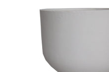 Carica l&#39;immagine nel visualizzatore di Gallery, Ceramic vase White 42×74.5cm