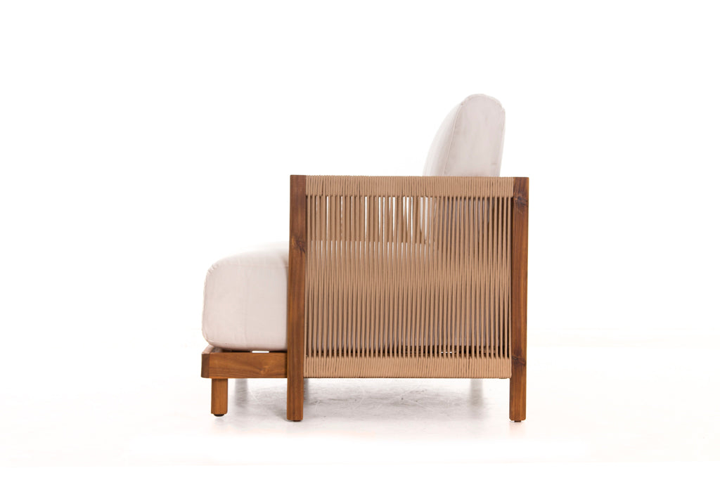 Acacia armchair with rope