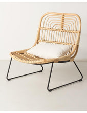 Load image into Gallery viewer, Rattan armchair