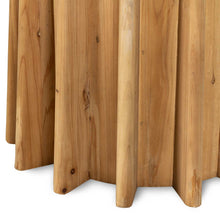Cargar imagen en el visor de la galería, Pine wood table