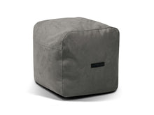 Laden Sie das Bild in den Galerie-Viewer, Pouf Plus 50 Masterful Grey