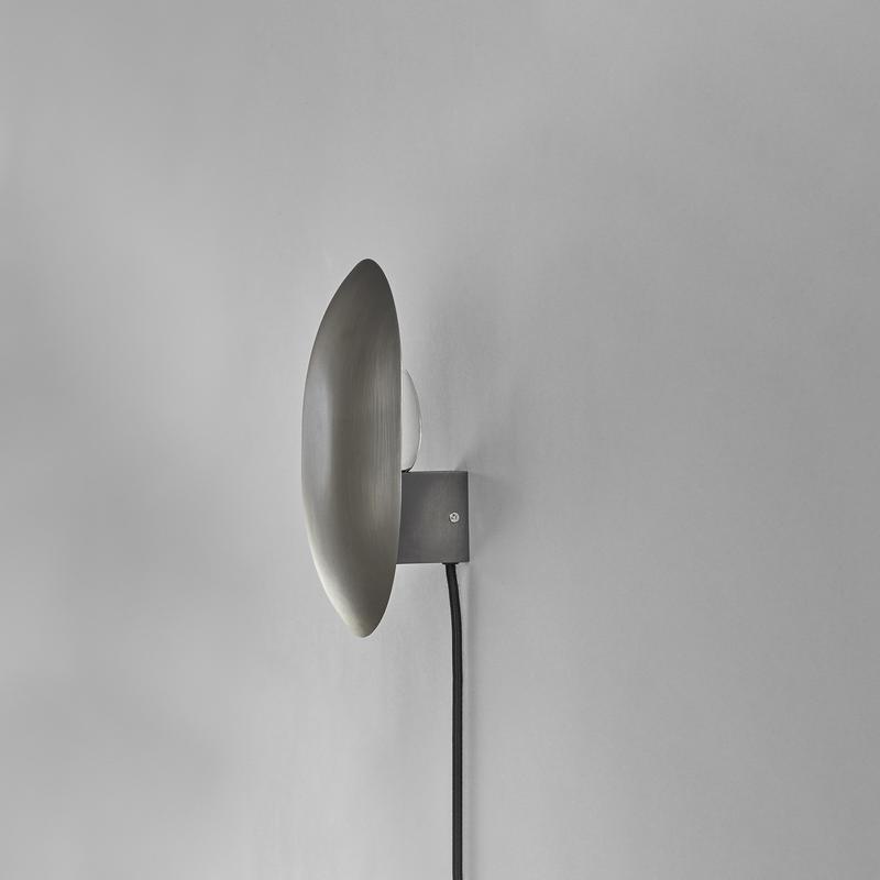 Clam Wall Lamp - Zinc