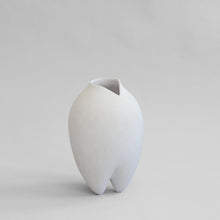 Load image into Gallery viewer, Sumo Vase, Slim - Bone White