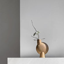 Load image into Gallery viewer, Sphere Vase Bubl, Medio - Ocher