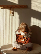 Load image into Gallery viewer, Little Lights Bear Lamp